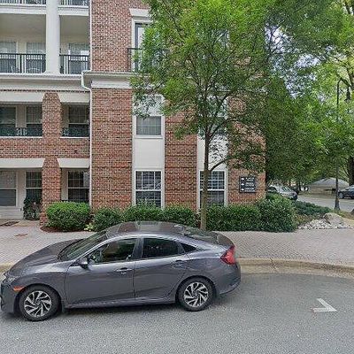 3 Arch Pl #124, Gaithersburg, MD 20878