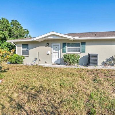 2621 Golf Course Dr, Sarasota, FL 34234