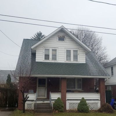 2706 Jackson Ave, Erie, PA 16504