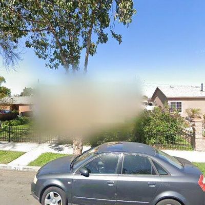 271 E Cummings Ln, Long Beach, CA 90805