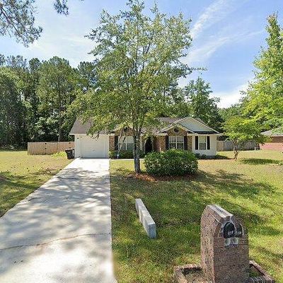 320 Mccumber Dr, Allenhurst, GA 31301