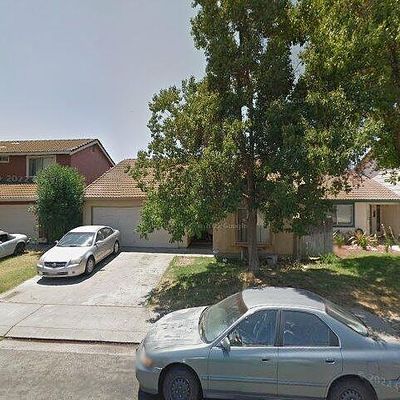 3212 Perisburg Ln, Ceres, CA 95307