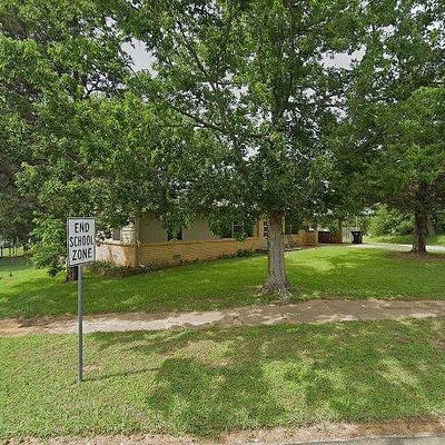 331 E Munson St, Denison, TX 75021