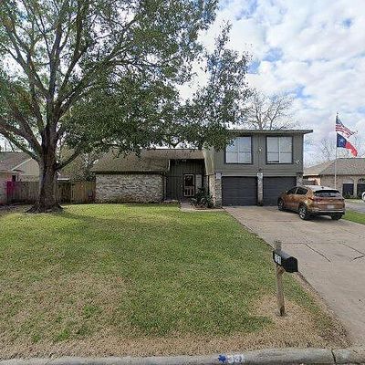 331 Windward Dr, League City, TX 77573