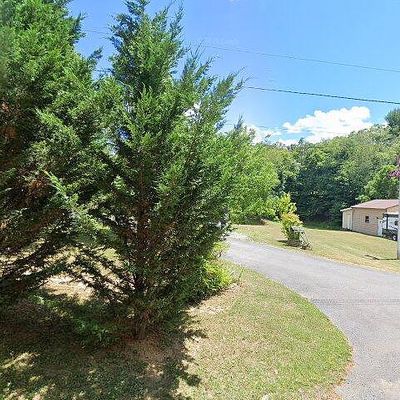 334 Fairview St, Bland, VA 24315