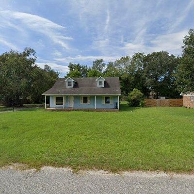 3350 Langston St, Dalzell, SC 29040