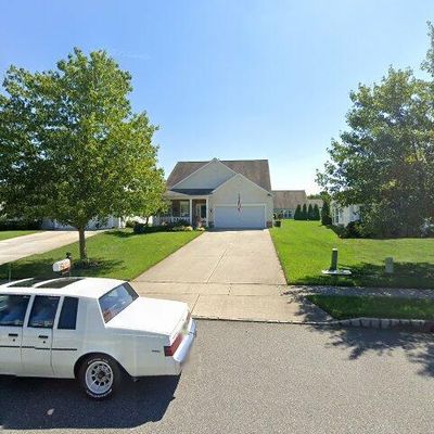 35 Lahn Ln, Hammonton, NJ 08037