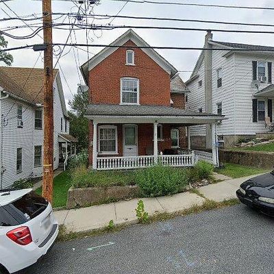 31 Miller St, Bangor, PA 18013