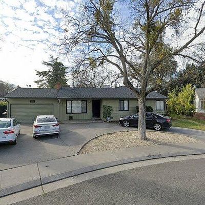 3809 Bonnie Ln, Stockton, CA 95204