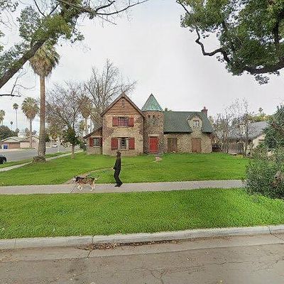 3901 E Huntington Blvd, Fresno, CA 93702