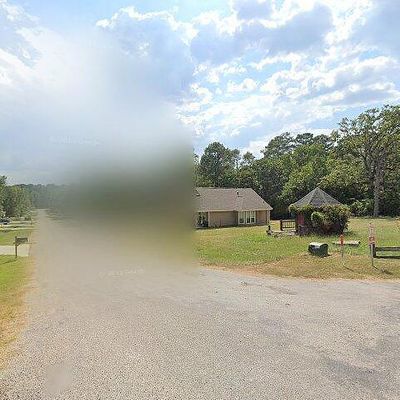 4 Firewood Rd, Huntsville, TX 77340