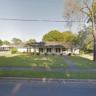 401 S Myrtle St, Warren, AR 71671