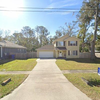 402 E Cochran Ave, Hastings, FL 32145