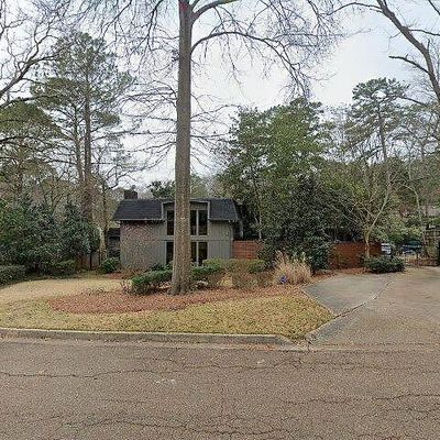 4053 Eastwood Pl, Jackson, MS 39211