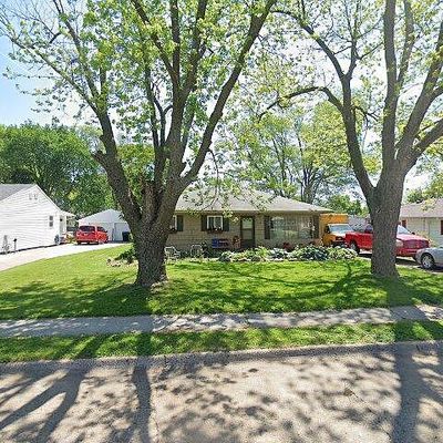 4133 69 Th St, Urbandale, IA 50322