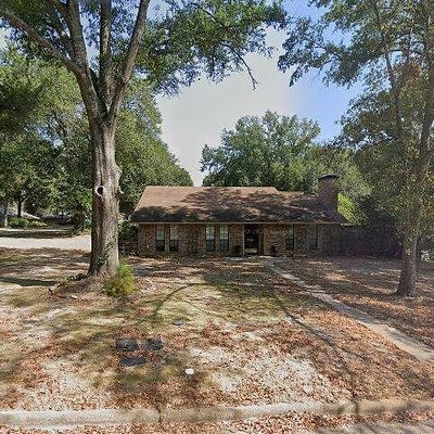 3805 Maid Marion Ln, Nacogdoches, TX 75965