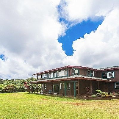 4411 Kapuna Rd, Kilauea, HI 96754