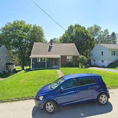 442 E Beaver St, Mercer, PA 16137