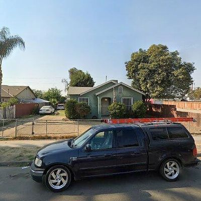 445 N Effie St, Fresno, CA 93701