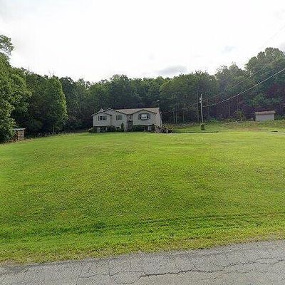 452 White Rd, Normalville, PA 15469