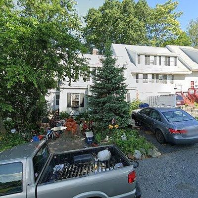 47 Grammont Rd, Worcester, MA 01607