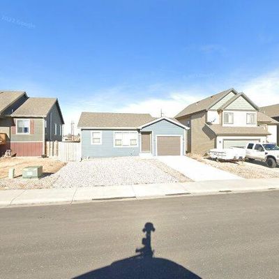 4798 Pontiac St, Mills, WY 82644