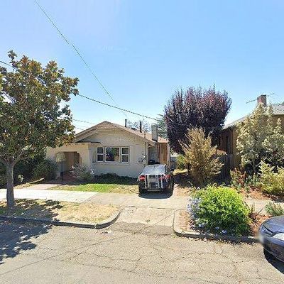 4809 Walnut St, Oakland, CA 94619