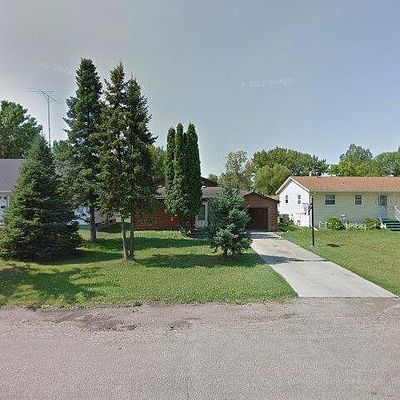 420 Euclid Ave, Crookston, MN 56716