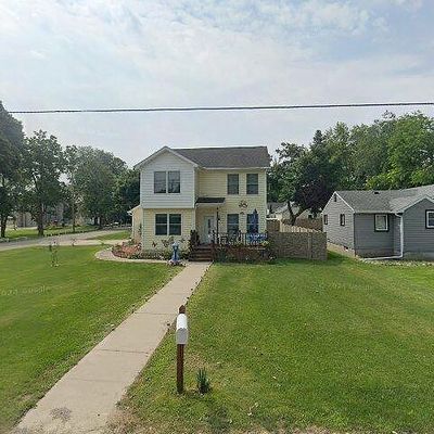 4270 Mill St, North Branch, MI 48461