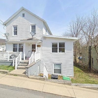 429 Holden St, Wyoming, PA 18644