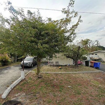 4370 Deleon St, Fort Myers, FL 33901