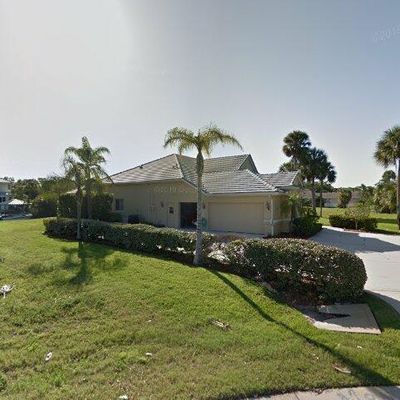 521 Bosun Ct, Rockledge, FL 32955