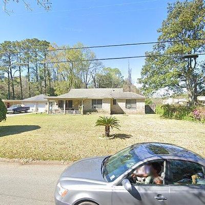 5265 Hermitage Dr, Baton Rouge, LA 70806