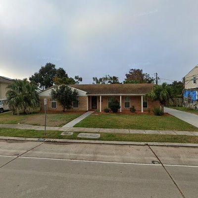 5301 Macarthur Blvd, New Orleans, LA 70131