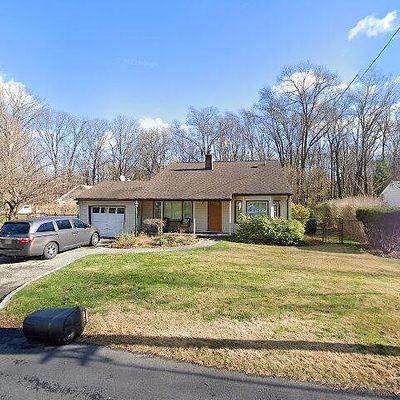 56 Woodstone Rd, Rockaway, NJ 07866