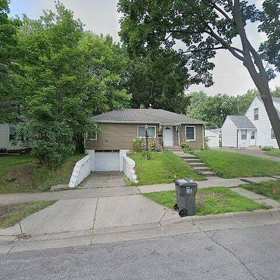 565 Hazel St N, Saint Paul, MN 55119