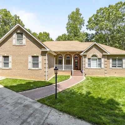 5 Thrush Ct, Palmyra, VA 22963