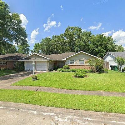 5122 Torchlight Dr, Houston, TX 77035