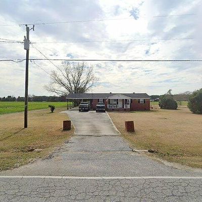 519 Black Branch Rd, Dillon, SC 29536