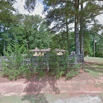 612 Skippers Lodge Rd, Cross Hill, SC 29332