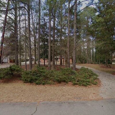 62 Shadow Ln, Whispering Pines, NC 28327