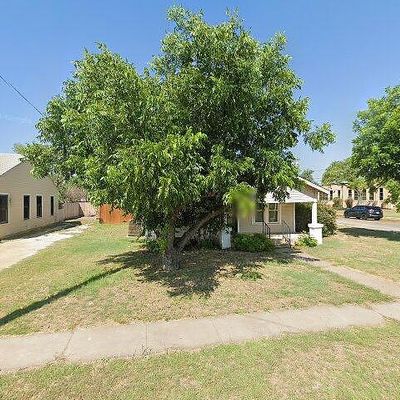 623 N Van Buren St, San Angelo, TX 76901