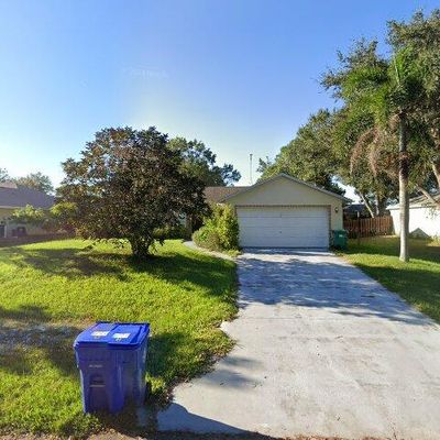 625 Atlantus Ter, Sebastian, FL 32958