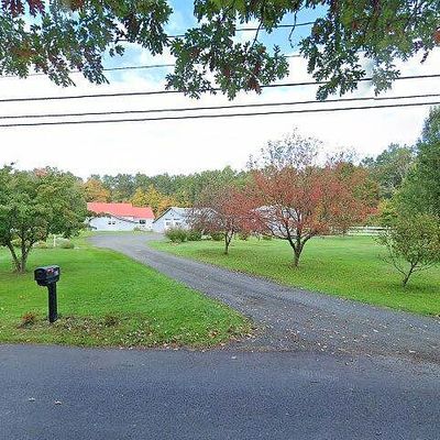 63 Sackett Rd, Westfield, MA 01085