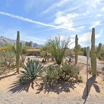 6420 N Camino Padre Isidoro, Tucson, AZ 85718