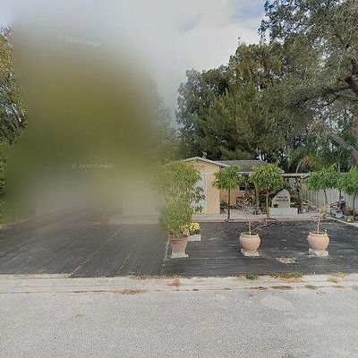 6513 48 Th Ave N, Kenneth City, FL 33709