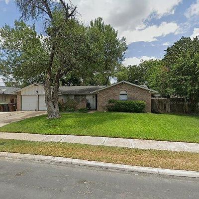 6710 Sunlight Dr, San Antonio, TX 78238