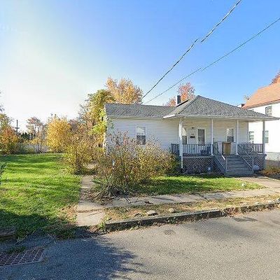 576 2nd Ave, North Brunswick, NJ 08902