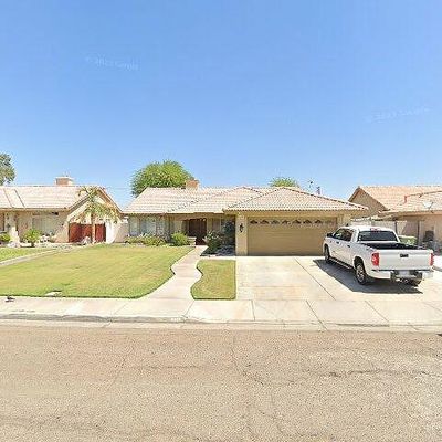 581 Wild Rose Ln, Imperial, CA 92251