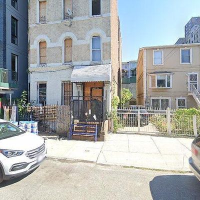 594 Eagle Ave, Bronx, NY 10455